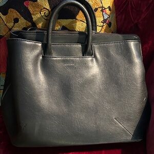 Matt & Nat Black Vegan Leather purse